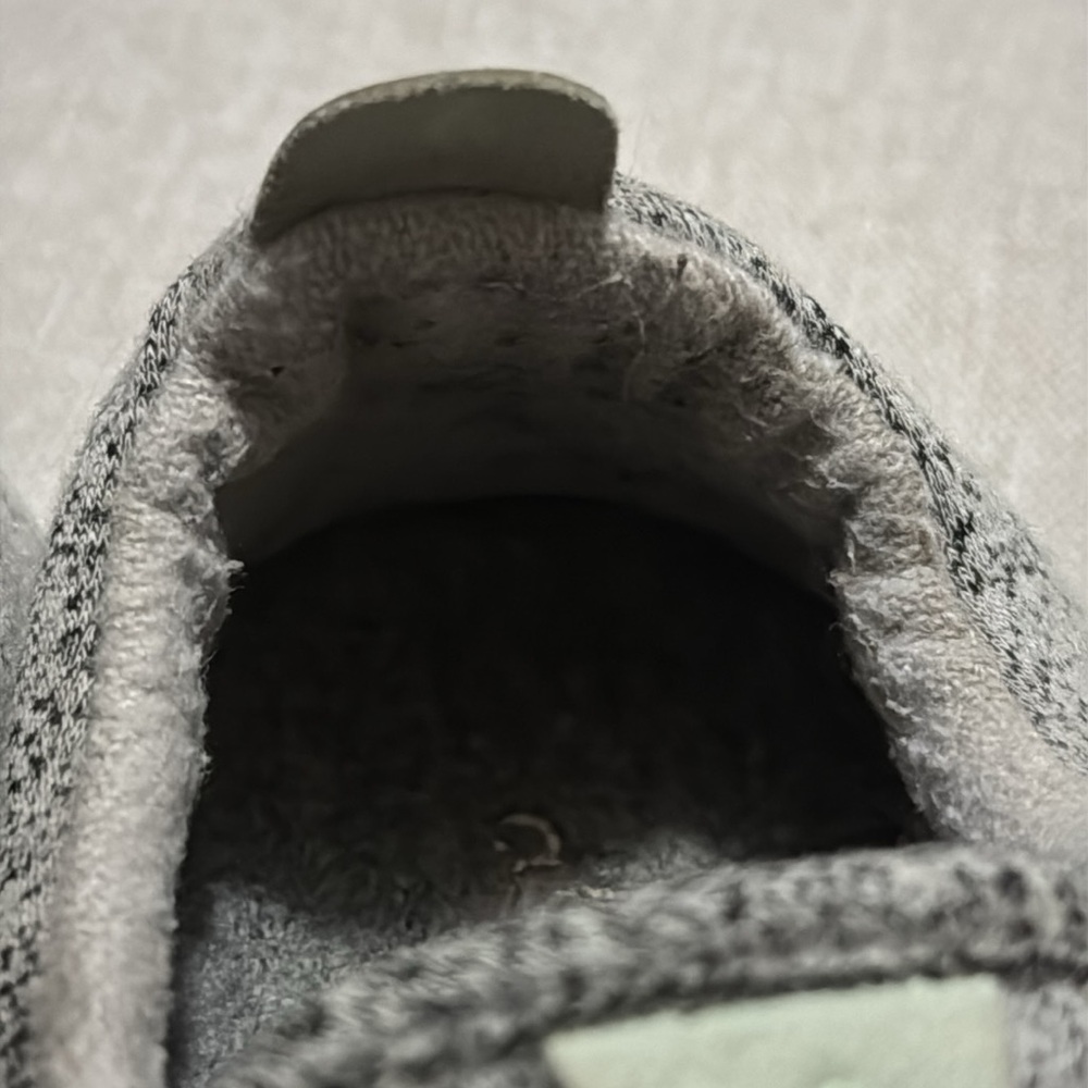 Wmns Allbirds Wool Runners-Sz 8-Light Grey with Dark Grey Soles - Picture 8 of 16